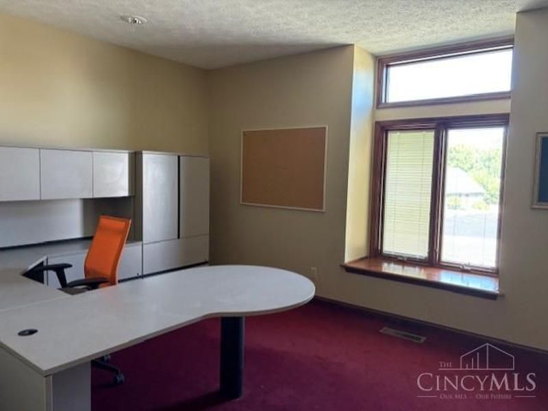 1081 N University Blvd, Unit B, Middletown, OH 45042 Photo 9