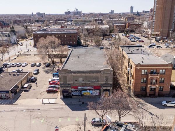 737 E 14th Street, Minneapolis, MN 55404