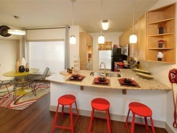 2800 Bartons Bluff LN, Unit 712, Austin, TX 78746