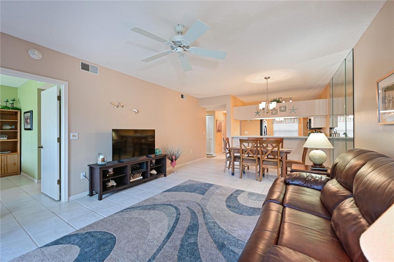 4705 Sand Trap Street Circle E, Unit 105, Bradenton, FL 34203 Photo