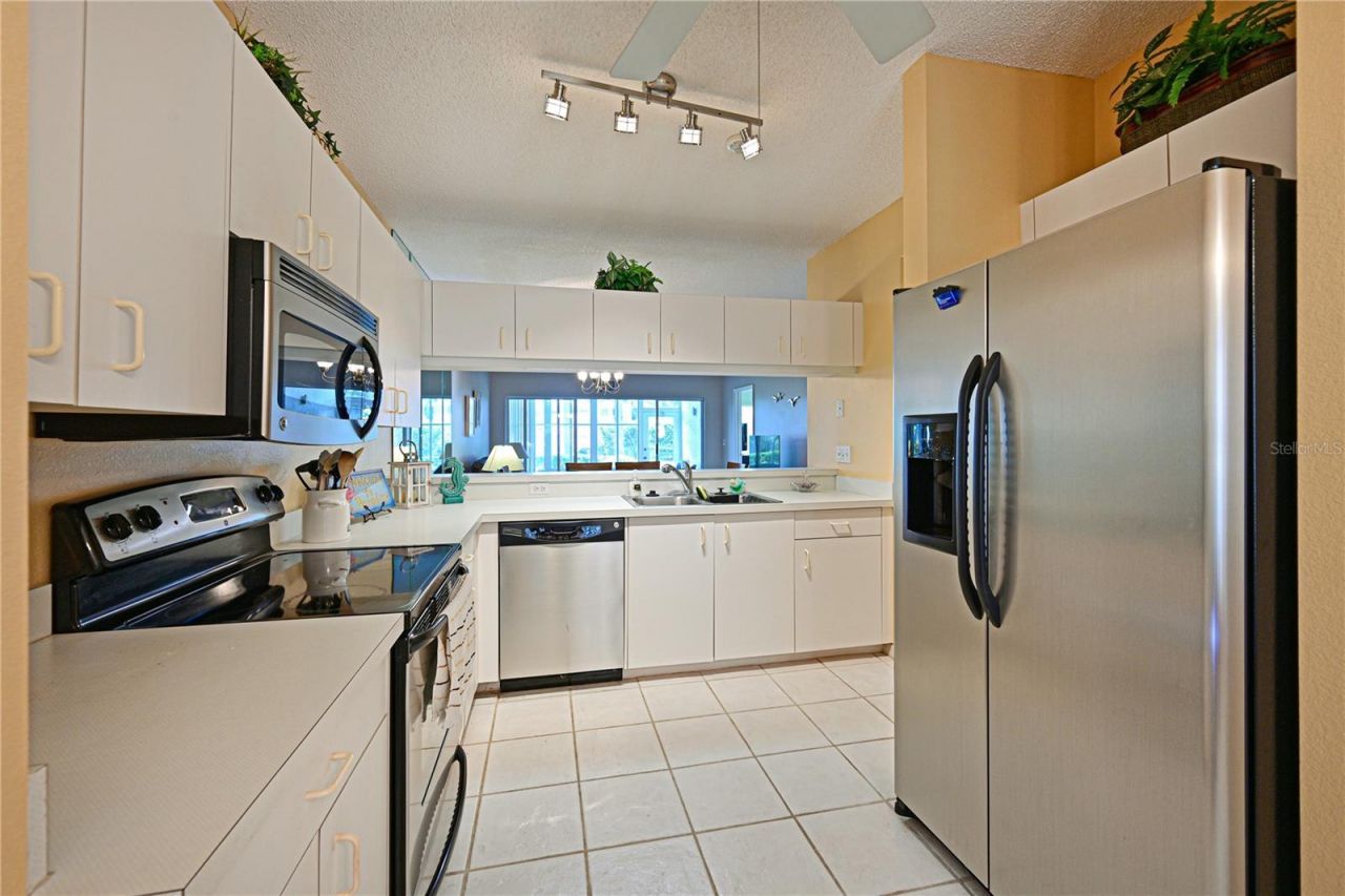 4705 Sand Trap Street Circle E, Unit 105, Bradenton, FL 34203 Photo