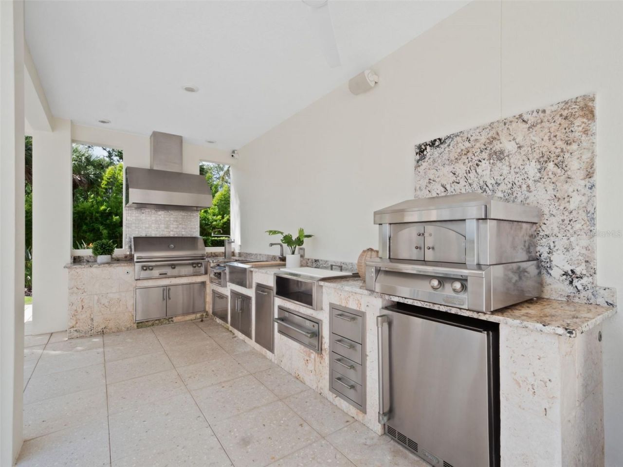 1511 S Riverside Drive, New Smyrna Beach, FL 32168 Photo