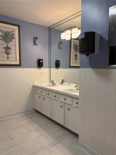 2400 Presidential Way, Unit 505, West Palm Beach, FL 33401 Photo