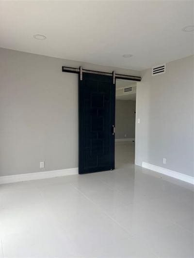 2400 Presidential Way, Unit 505, West Palm Beach, FL 33401 Photo