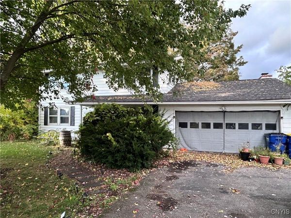 3247 Patchett Road, Baldwinsville, NY 13027