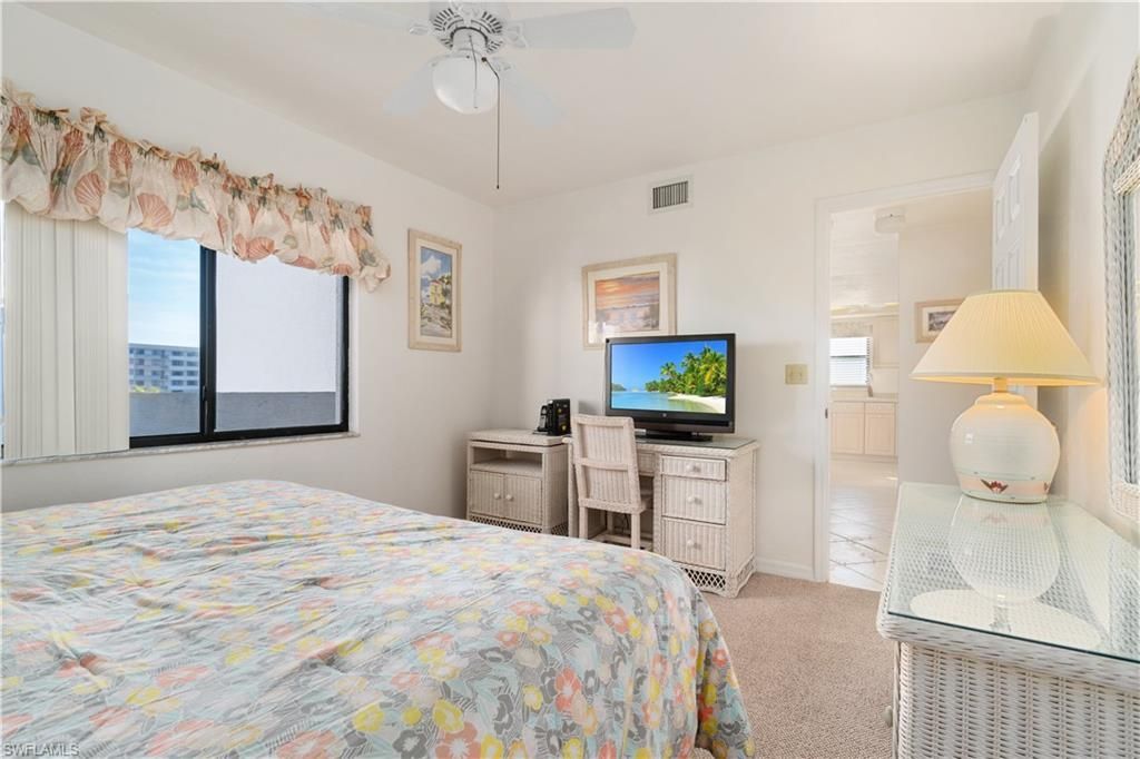 4371 Bay Beach Ln, Unit 411, Fort Myers Beach, FL 33931 Photo
