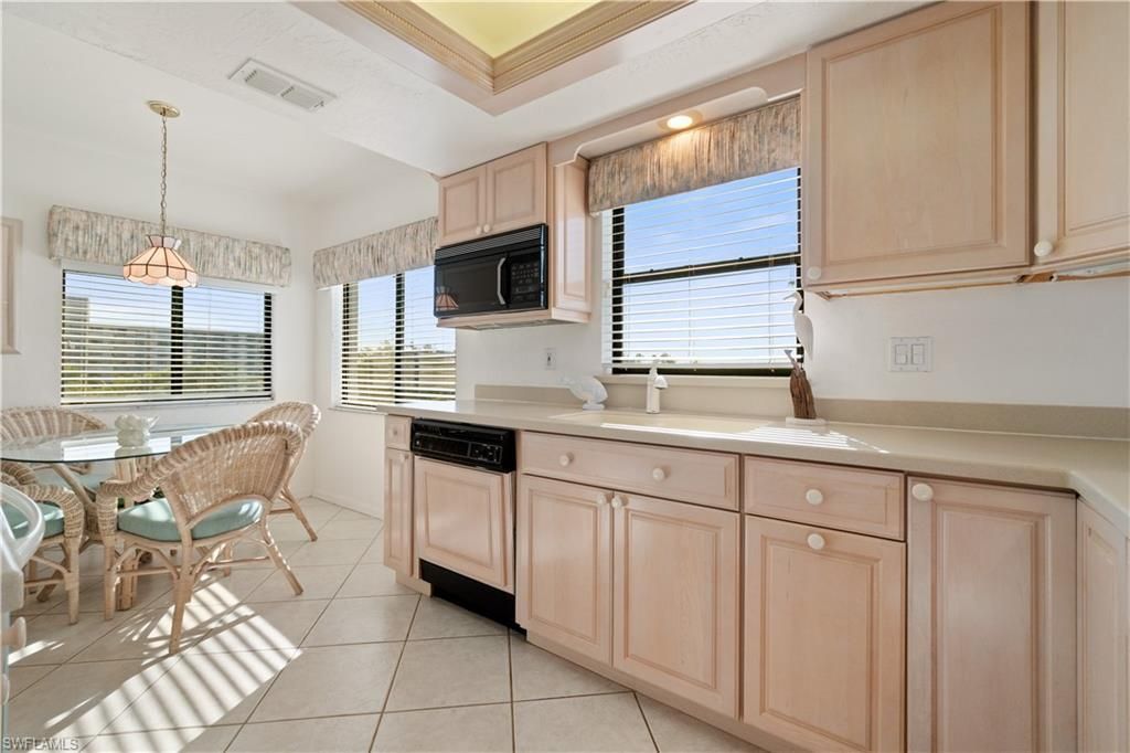 4371 Bay Beach Ln, Unit 411, Fort Myers Beach, FL 33931 Photo