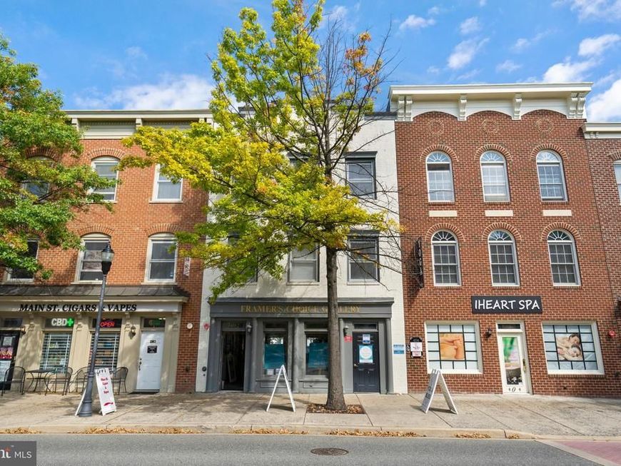 402 Main Street, Unit 300, Gaithersburg, MD 20878 Main Photo