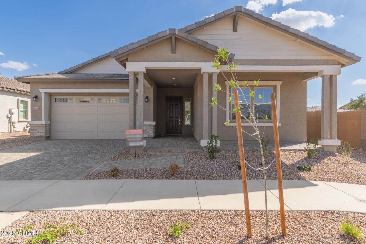 21919 E Bonanza Way E, Queen Creek, AZ 85142 Main Photo