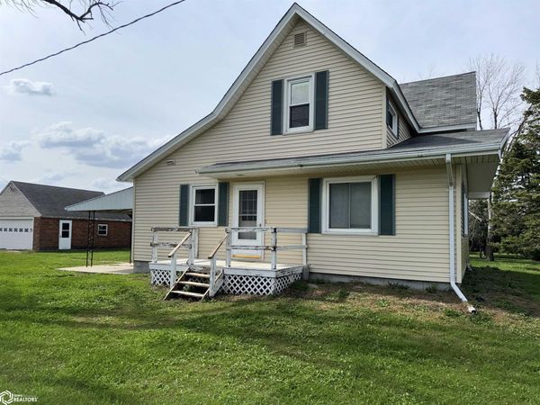 14546 150TH Street, Bristow, IA 50611