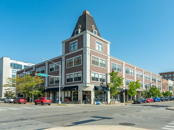 400 E Locust Street, Unit 207, Des Moines, IA 50309