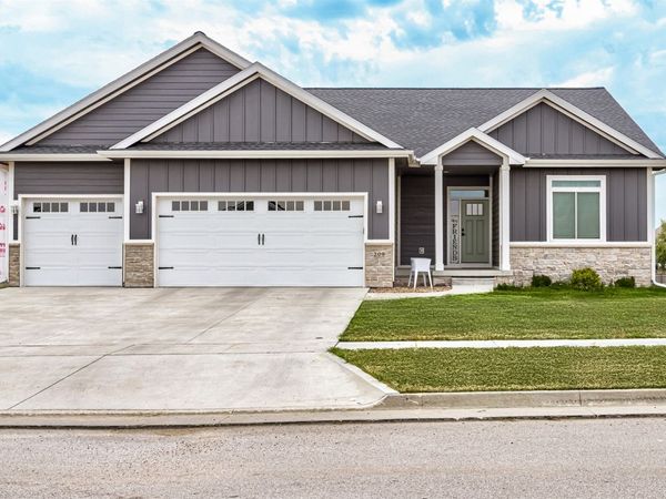 209 Cedar Drive, Gilbert, IA 50105