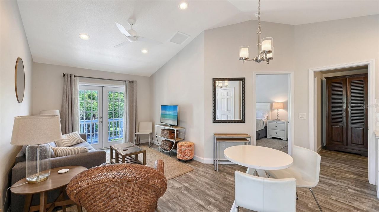 1685 6th Street, Sarasota, FL 34236 Photo