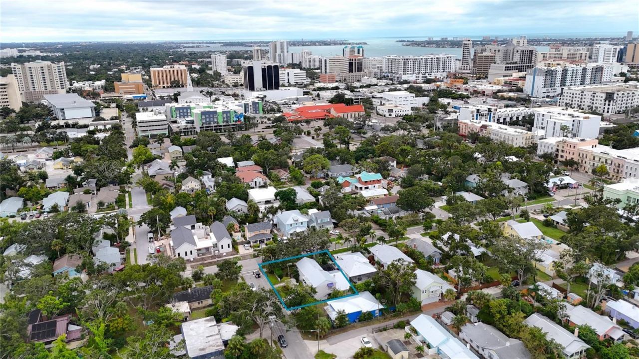 1685 6th Street, Sarasota, FL 34236 Photo