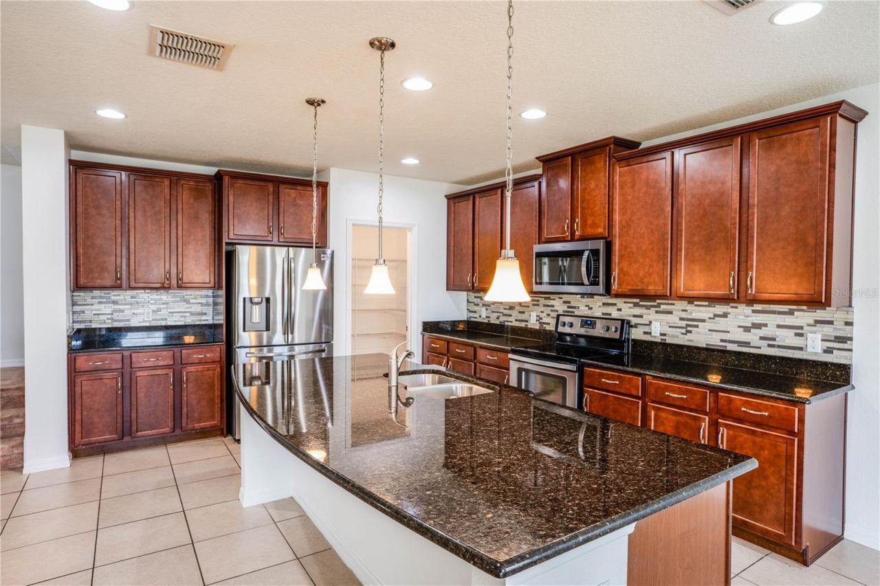 2609 Waterline Street, Kissimmee, FL 34743 Photo