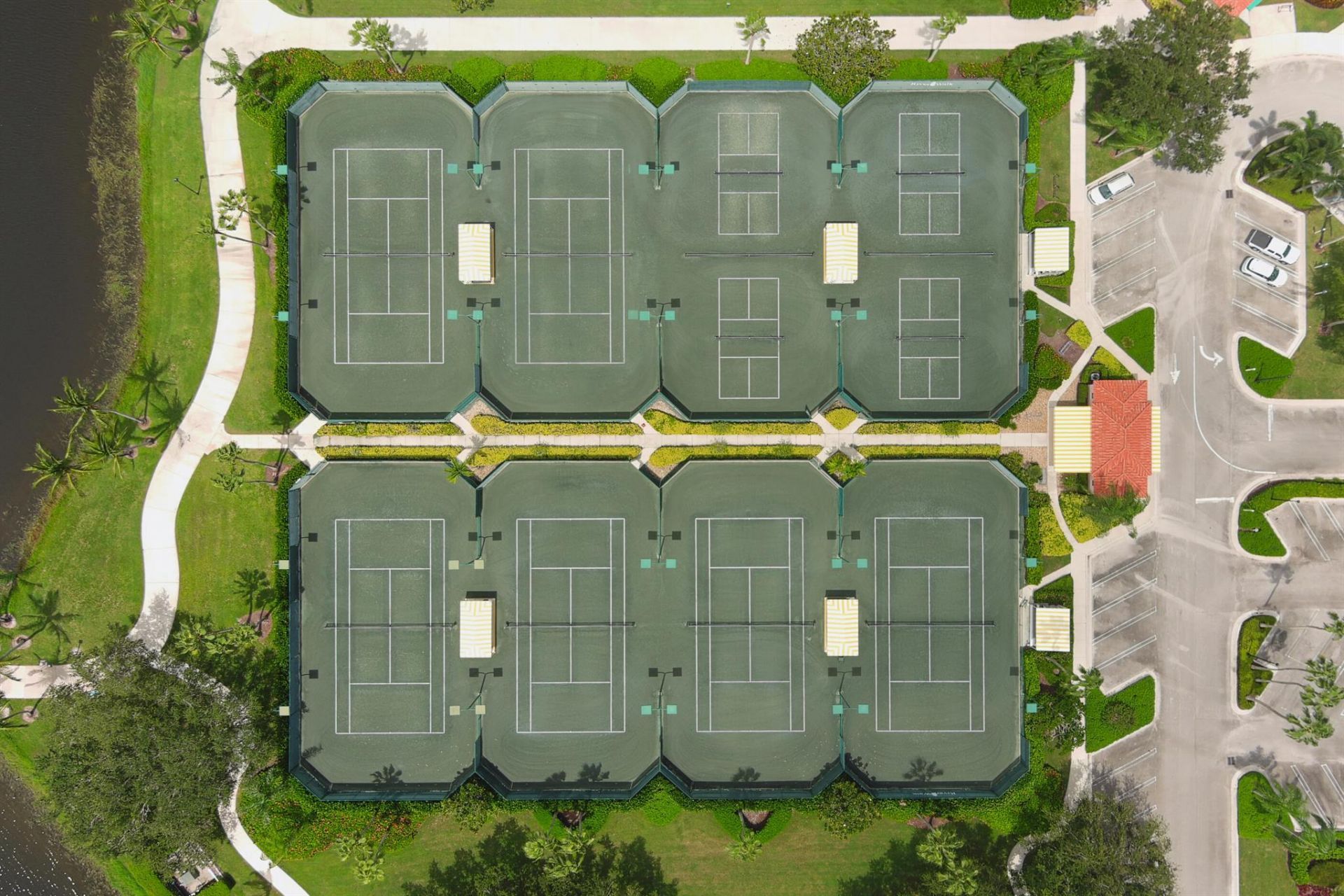 2064 Tigris Drive, West Palm Beach, FL 33411 Photo