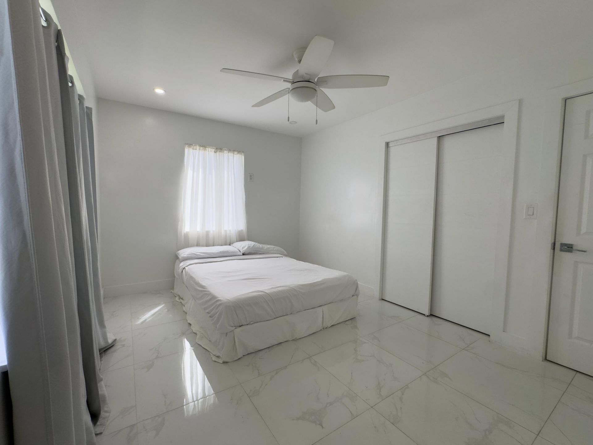 1602 N 23 Avenue, Hollywood, FL 33020 Photo