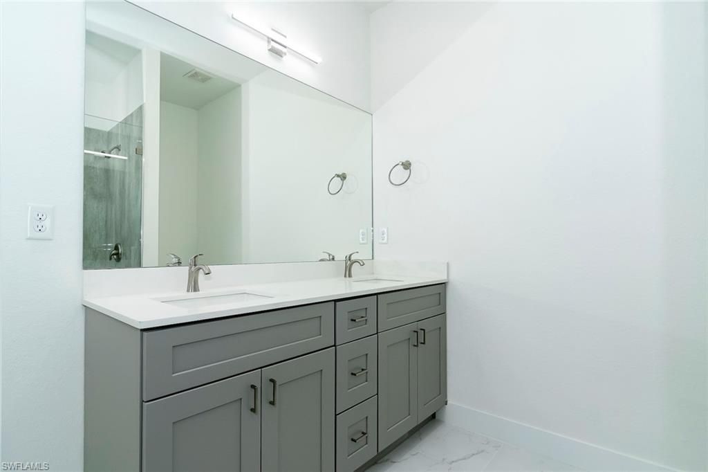 4209 25th St Sw, Lehigh Acres, FL 33976 Photo