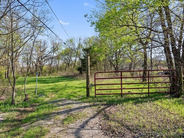 5922 S 102nd Avenue, Sand Springs, OK 74063