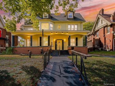 491 E GRAND Boulevard, Detroit, MI 48207