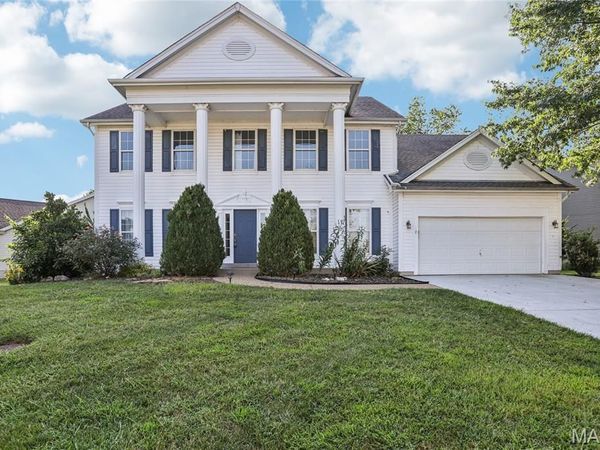 7053 Black Horse Drive, O'Fallon, MO 63368