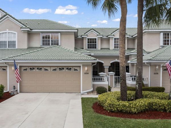 1604 SW Harbour Isles Circle, Unit 82, Port Saint Lucie, FL 34986