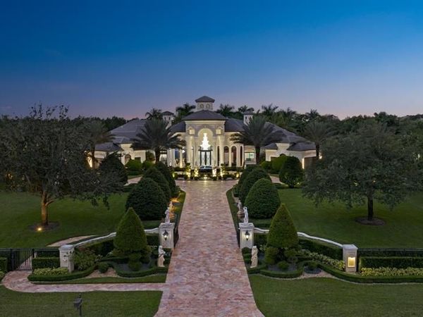 16800 Berkshire Ct, Southwest Ranches, FL 33331