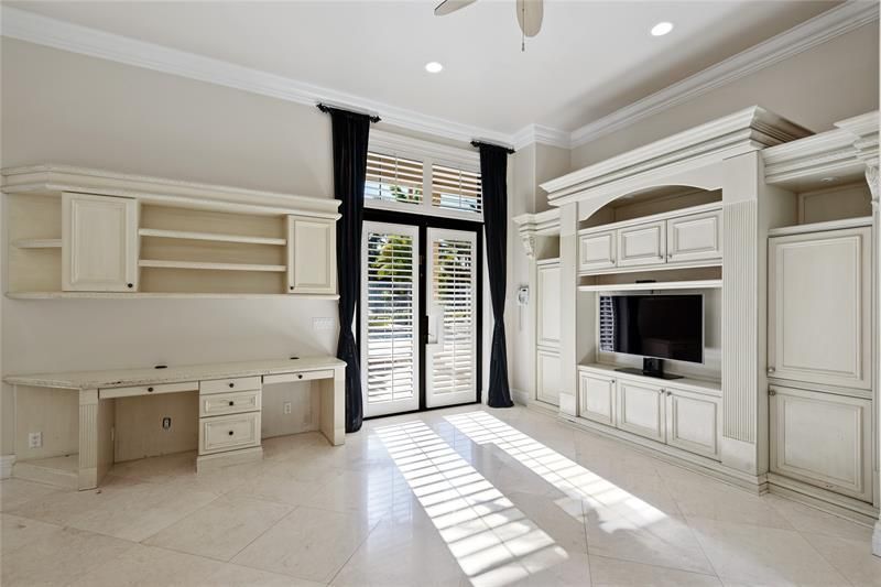 16800 Berkshire Ct, Southwest Ranches, FL 33331 Photo