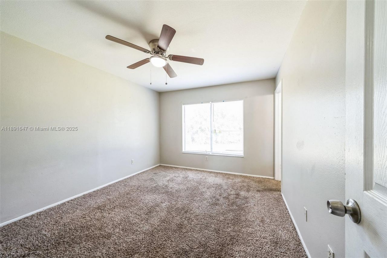 301 SE Whitmore Dr, Port Saint Lucie, FL 34984 Photo