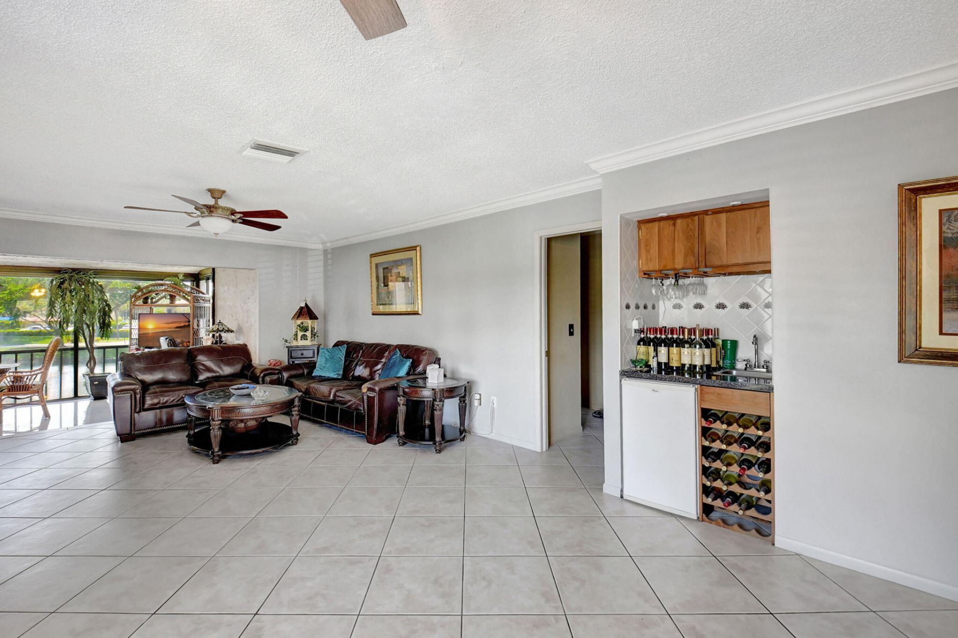21214 Lago Circle, Unit B, Boca Raton, FL 33433 Photo