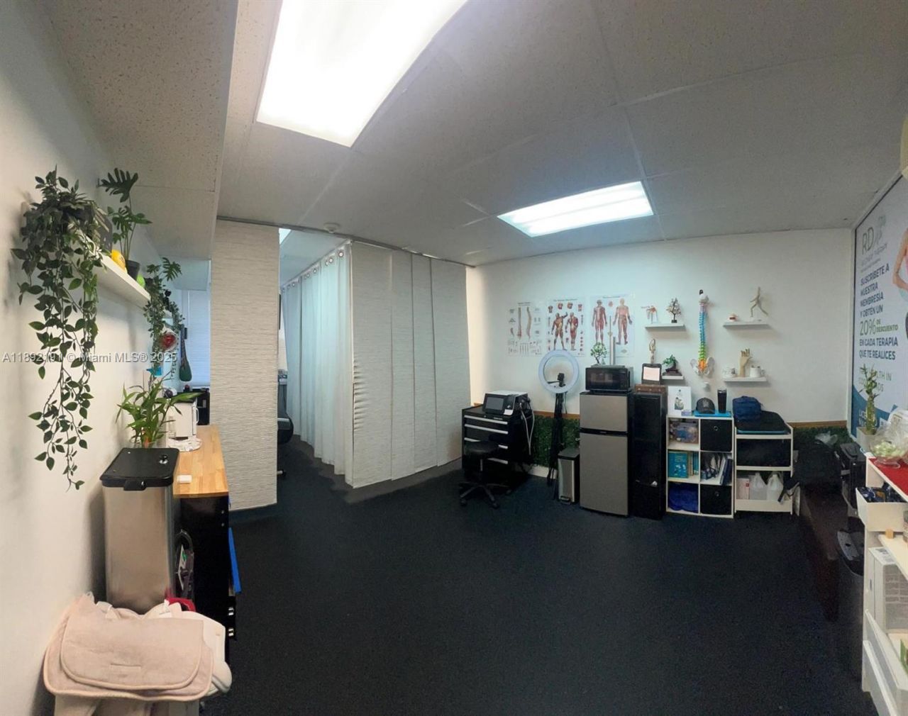 6405 NW 36th St, Virginia Gardens, FL 33166 Photo