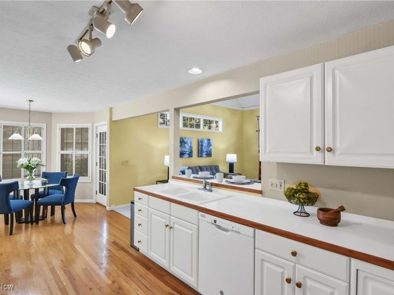 3769 Trenton Court, Unit 39, Westlake, OH 44145 Photo 12