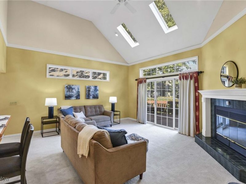 3769 Trenton Court, Unit 39, Westlake, OH 44145 Photo 2