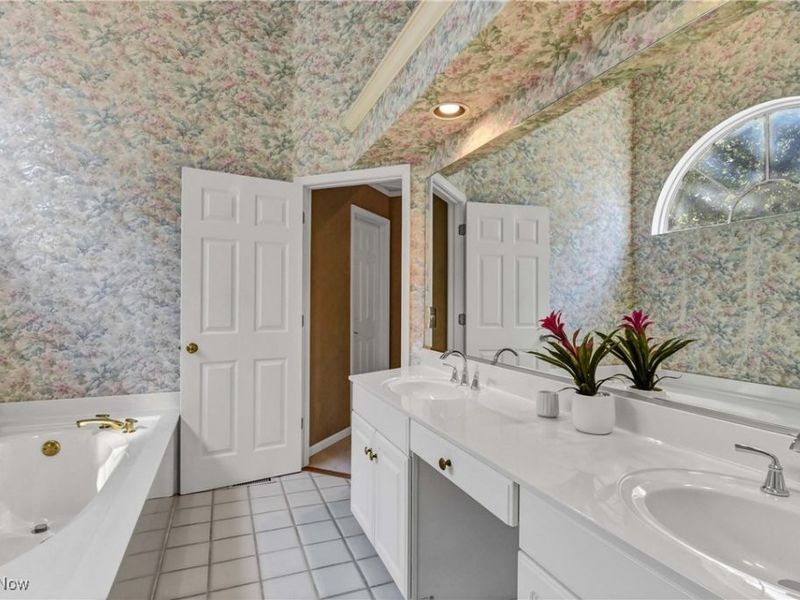 3769 Trenton Court, Unit 39, Westlake, OH 44145 Photo 25