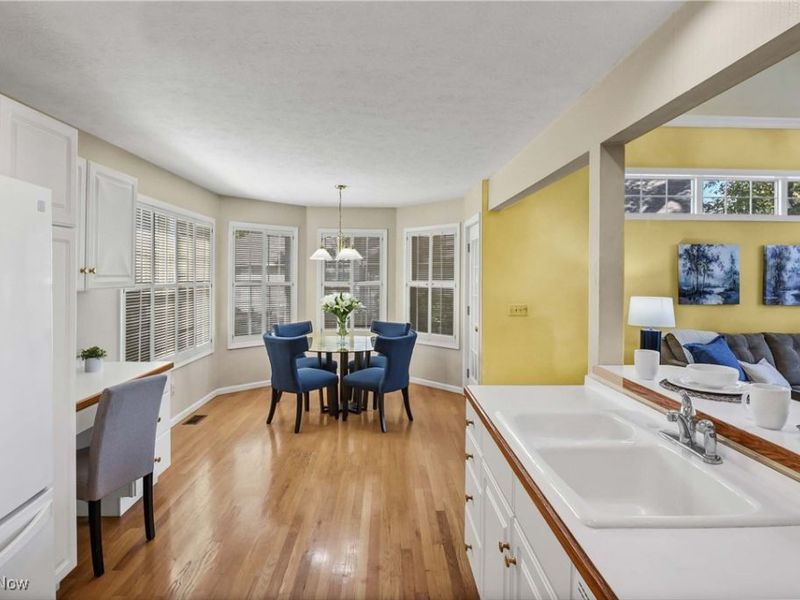 3769 Trenton Court, Unit 39, Westlake, OH 44145 Photo 3