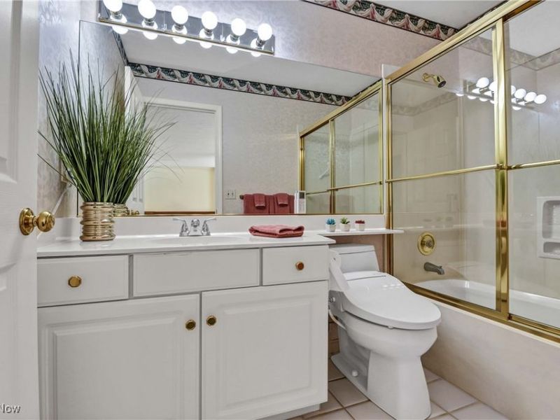 3769 Trenton Court, Unit 39, Westlake, OH 44145 Photo 32