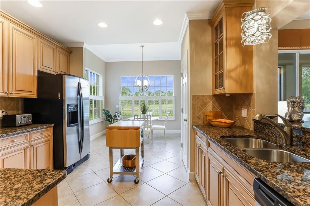 8023 Players Cove Dr, Unit 6-101, Naples, FL 34113 Photo