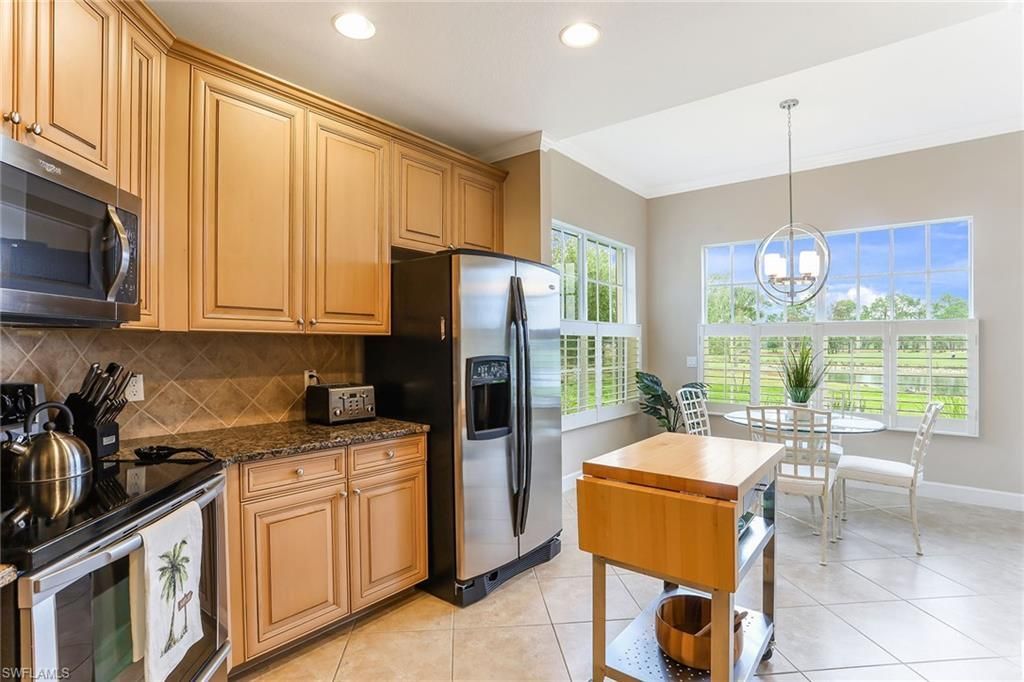 8023 Players Cove Dr, Unit 6-101, Naples, FL 34113 Photo