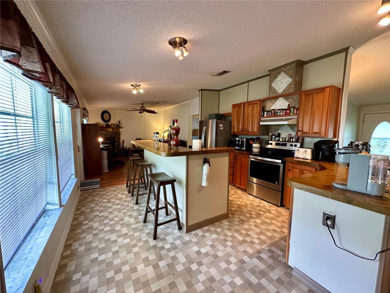 56233 Water Oak Road, Astor, FL 32102 Photo