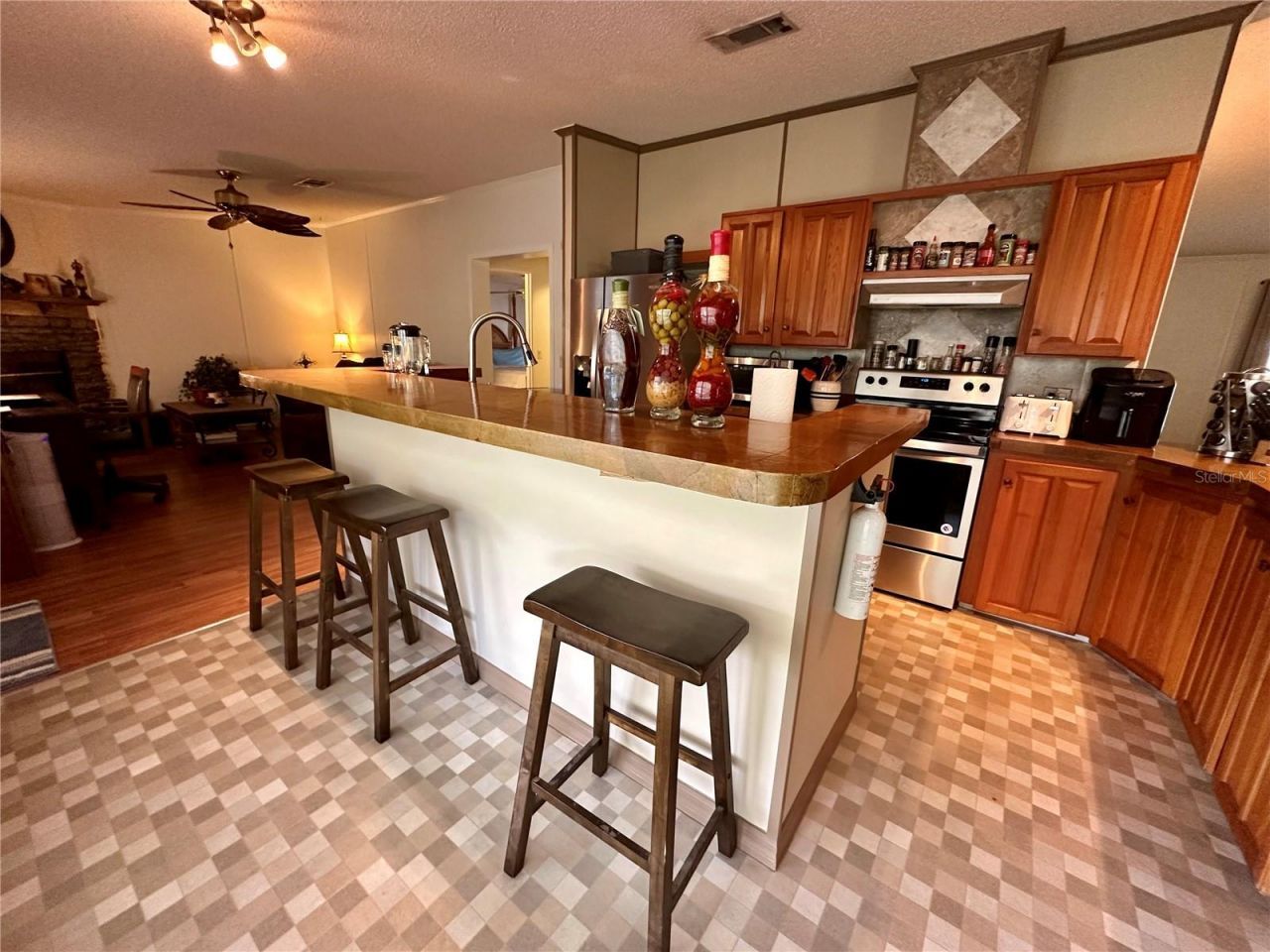 56233 Water Oak Road, Astor, FL 32102 Photo