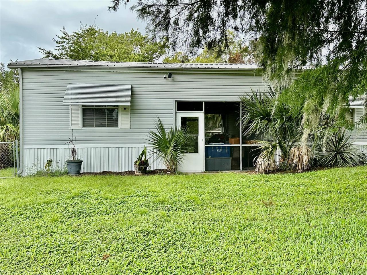 56233 Water Oak Road, Astor, FL 32102 Photo