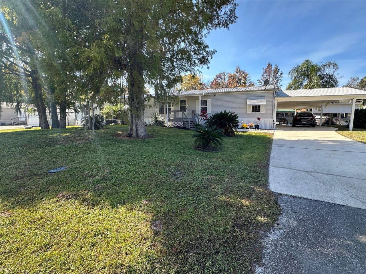 56233 Water Oak Road, Astor, FL 32102 Photo