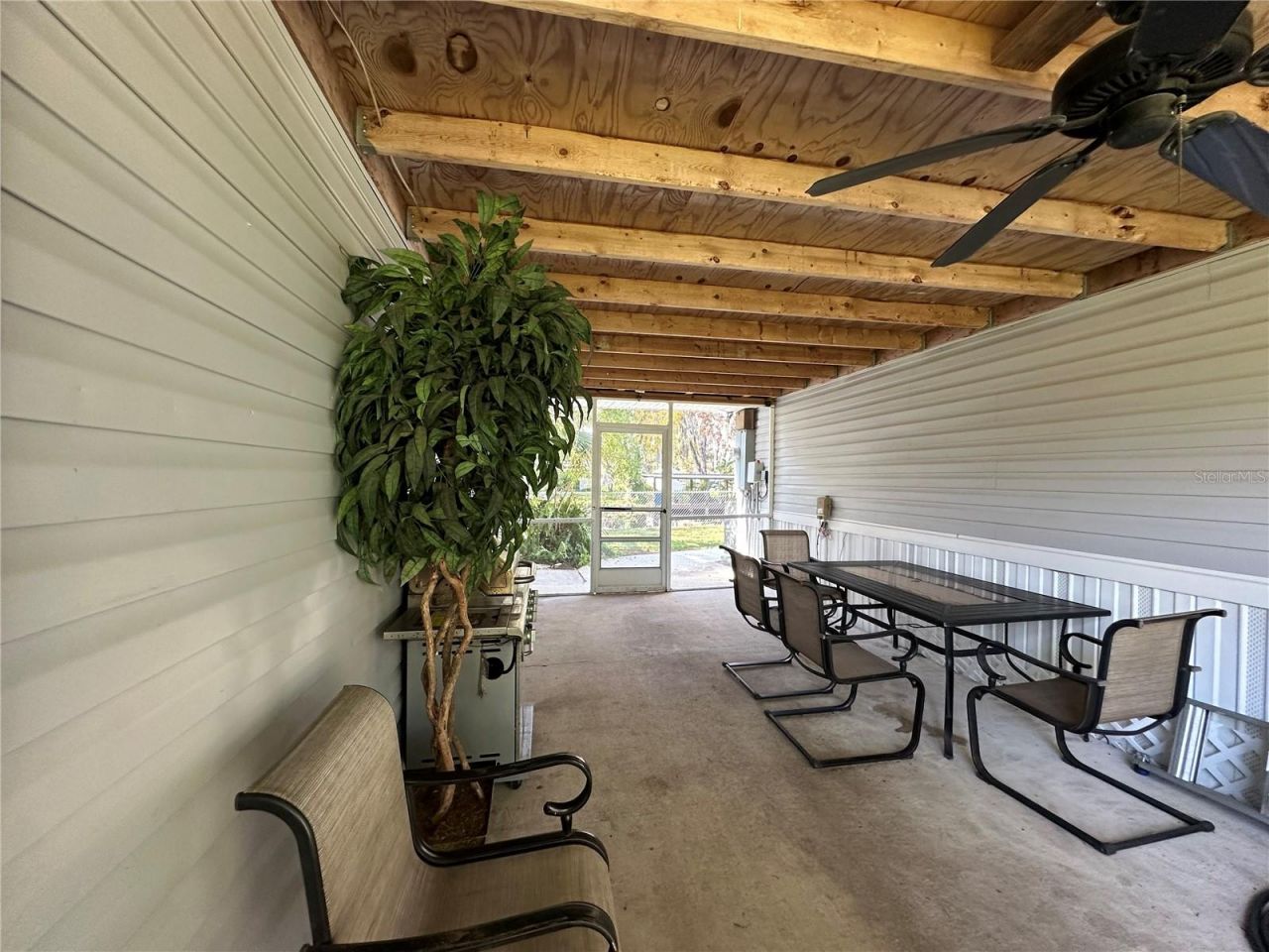 56233 Water Oak Road, Astor, FL 32102 Photo