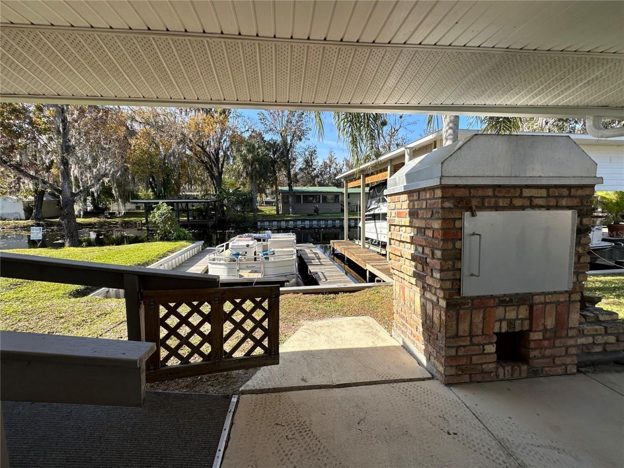 56233 Water Oak Road, Astor, FL 32102 Photo