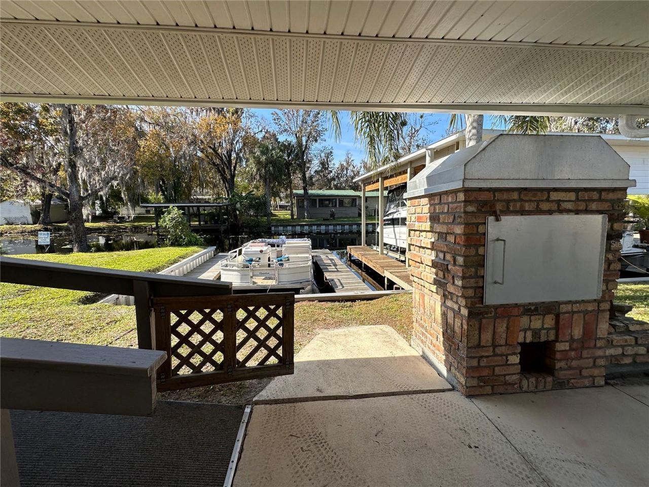 56233 Water Oak Road, Astor, FL 32102 Photo