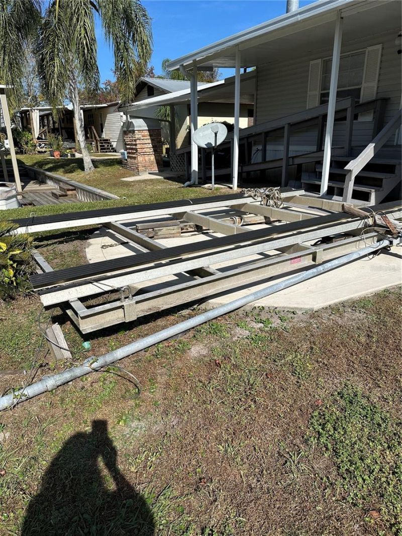 56233 Water Oak Road, Astor, FL 32102 Photo