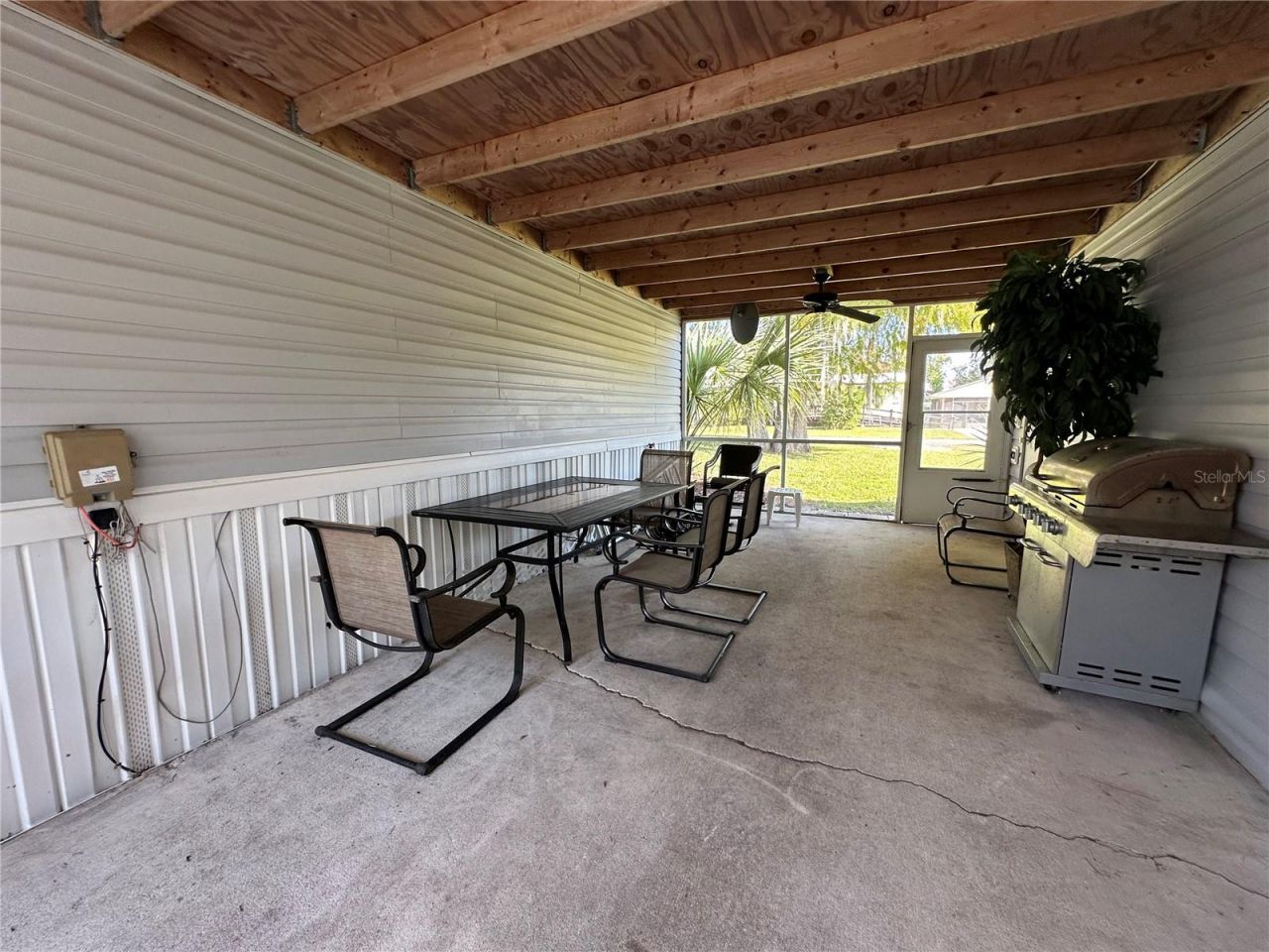 56233 Water Oak Road, Astor, FL 32102 Photo