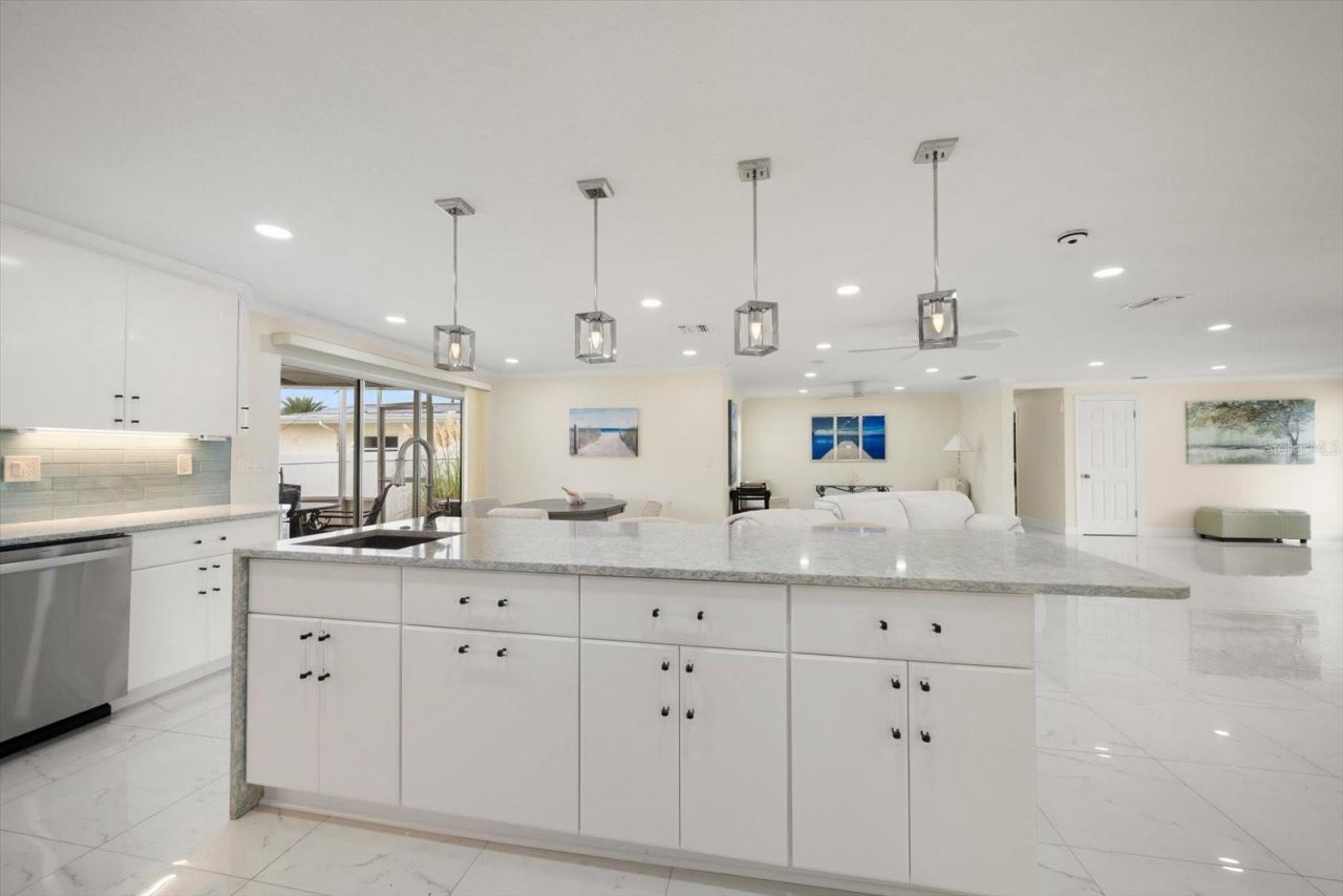 1670 Clearwater Harbor Drive, Largo, FL 33770 Photo