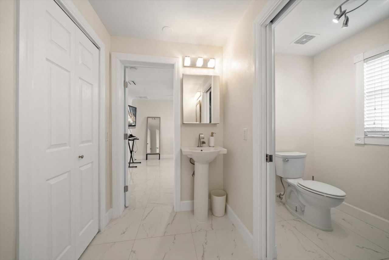 1670 Clearwater Harbor Drive, Largo, FL 33770 Photo