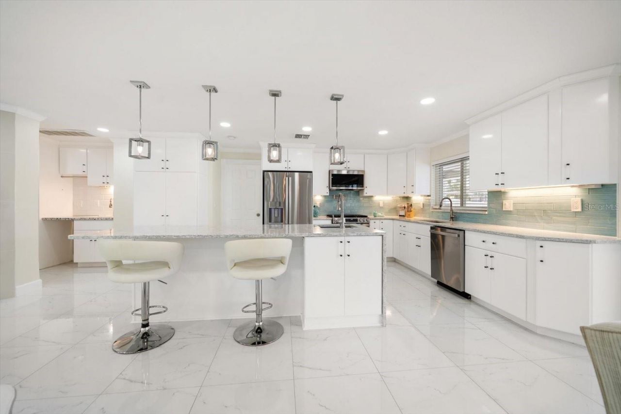 1670 Clearwater Harbor Drive, Largo, FL 33770 Photo